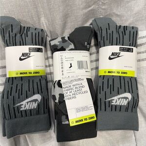 Nike Men's Gray Socks - 3 Pack